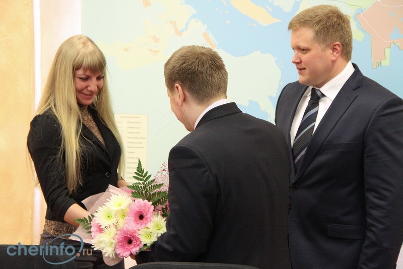 Юрий Кузин встретился сегодня с выдающимися спортсменами Череповца и заявил о начале реорганизации спортшкол