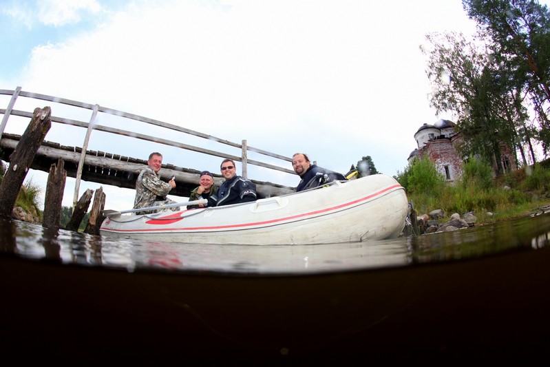 Череповецкий водолаз принял участие в экспедиции по изучению исчезающих озер