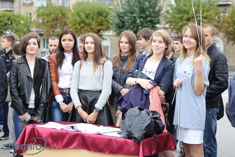 Полторы тысячи абитуриентов стали студентами Череповецкого госуниверситета 1 сентября 2014 г.