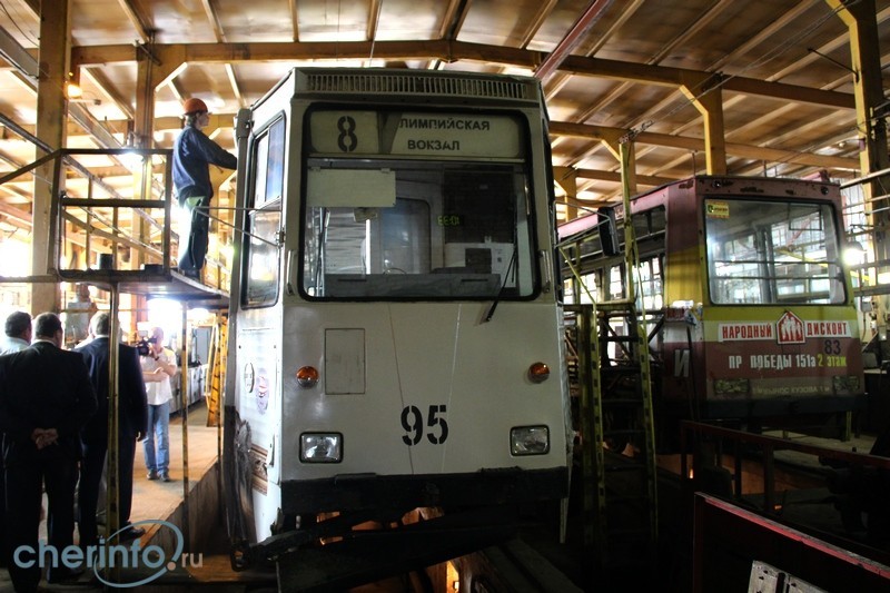 В восьми череповецких трамваях улучшились условия для пассажиров