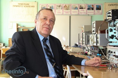 Преподаватель физики Андрей Максимов: «Техническое творчество интересно детям, которым надоел компьютерный мир»