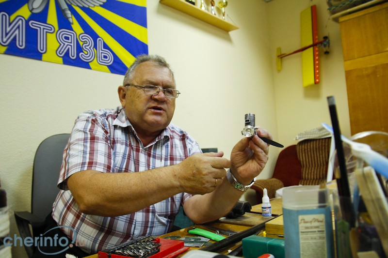 Руководитель авиамодельного клуба Виктор Кузнецов: «В моем поколении, наверное, каждый третий занимался авиамоделизмом»
