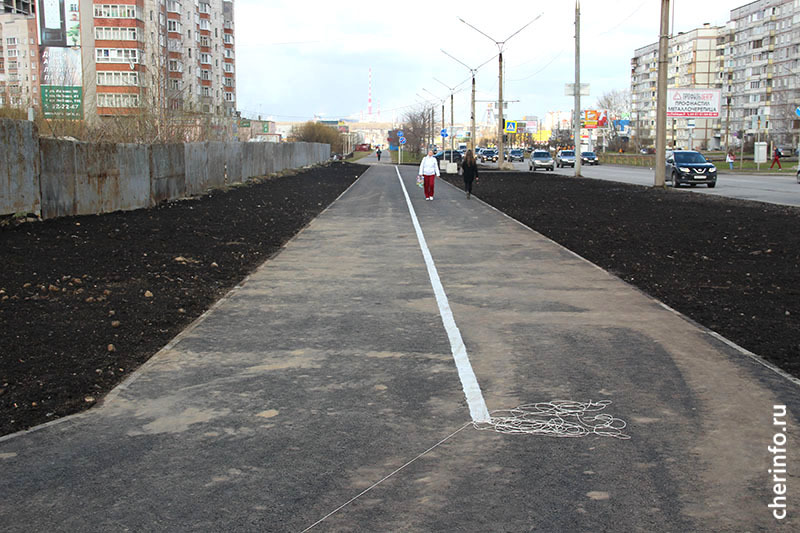 Новый тротуар построили на участке Октябрьского проспекта
