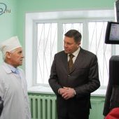 Визит губернатора Олега Кувшинникова в Череповецкий район - врачи