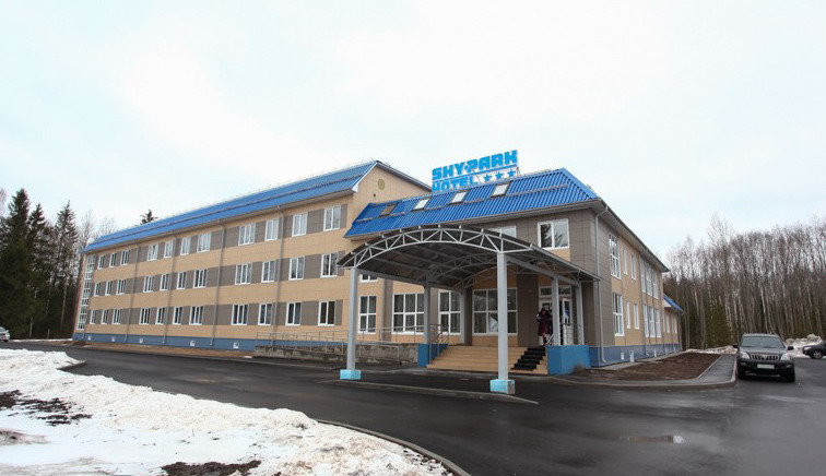 В аэропорту Череповца открыли новый гостиничный комплекс «Sky-Park Hotel» в апреле 2015 г.