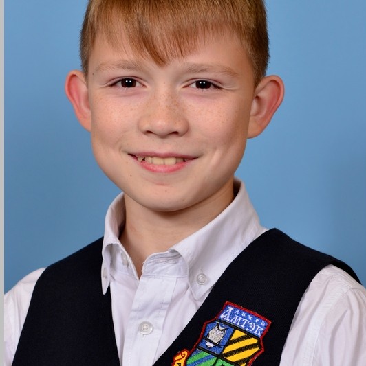 Егор Васенин стал победителем региональной математической олимпиады, заняв первое место среди учеников седьмых классов