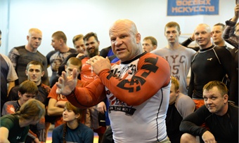 Джефф Монсон в Череповце 5 декабря 2015 года