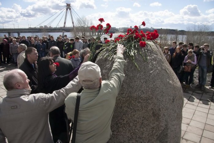 Митинг памяти аварии на Чернобыльской АЭС-4