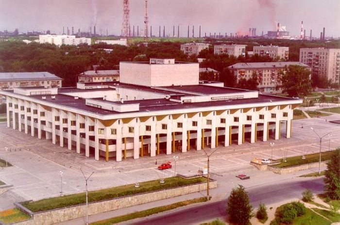 События Череповца: ДТП с пешеходом, коммунальные отходы, новый фонтан